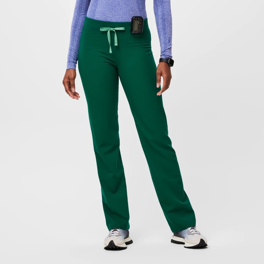 Wear FIGS - Livingston Basic Scrub Pants - Hunter Green - S